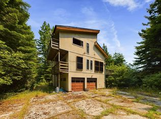230 Burke Ln, Kneeland, CA 95549
