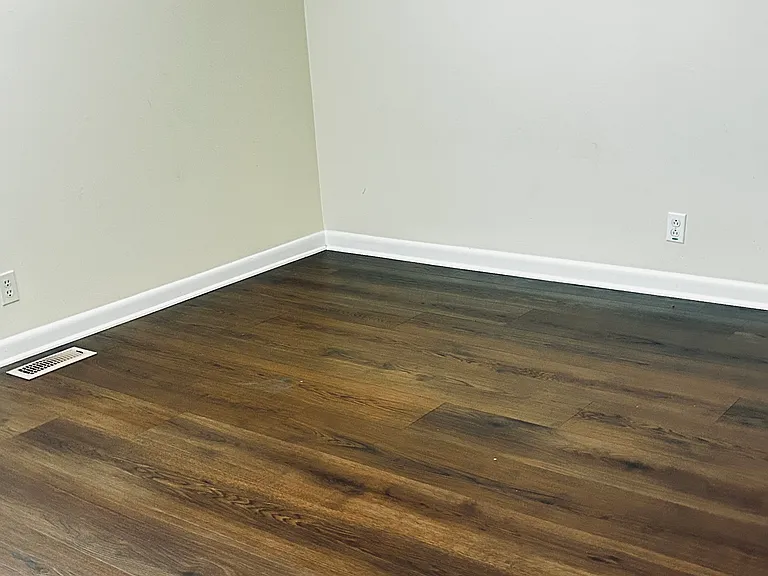 929 Denise Dr — Photo 16