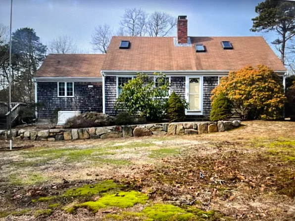 44 Squirrel Run, Eastham, MA 02642