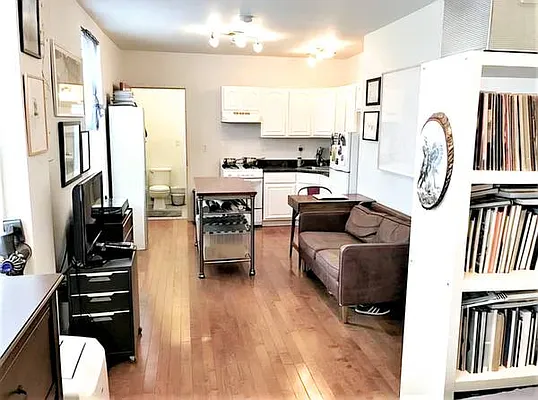 Rented by Brooklyn Property Group LLC | media 12