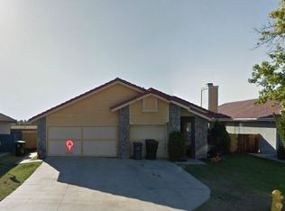 1389 Slate Ave, Hemet, CA 92543