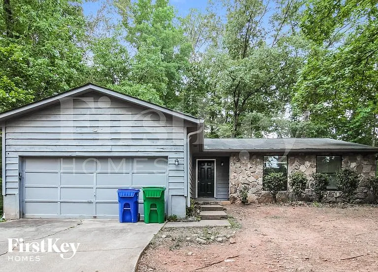 5361 Martins Crossing Rd — Photo 1