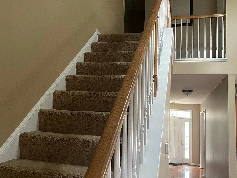 102 Cabells Ct — Photo 5