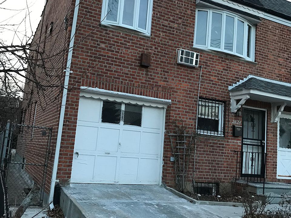 1st image of 2424 93rd St