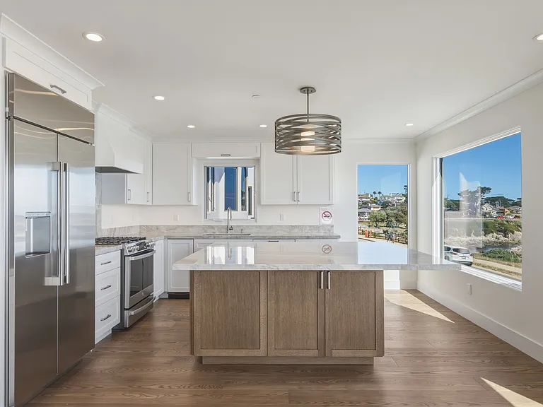 775 Ocean View Blvd — Photo 8