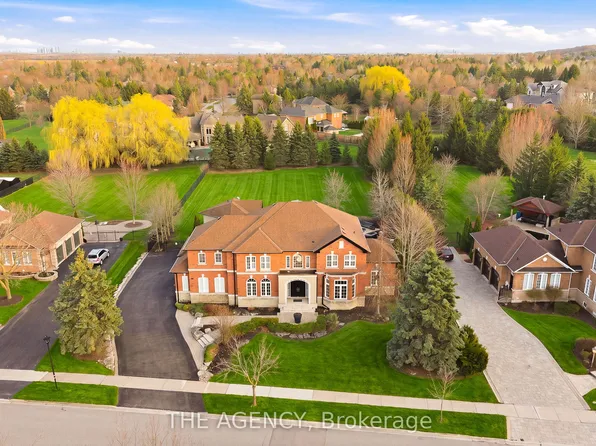 147 Mactaggart Dr, King, ON L0G 1N0