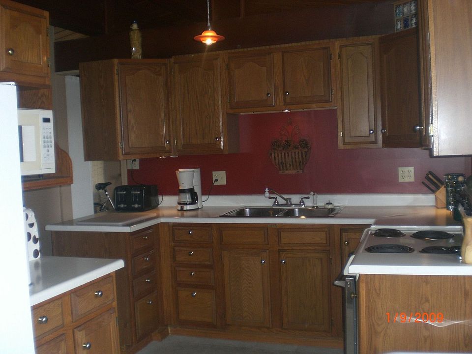 2nd image of 1055 S Estes Ct