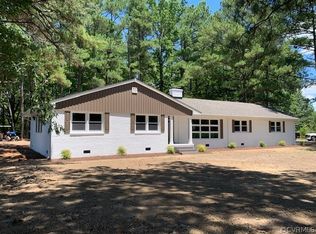 4276 Crumpler Rd, Wakefield, VA 23888