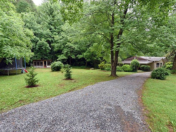 3rd image of 5244 Old Highway 76