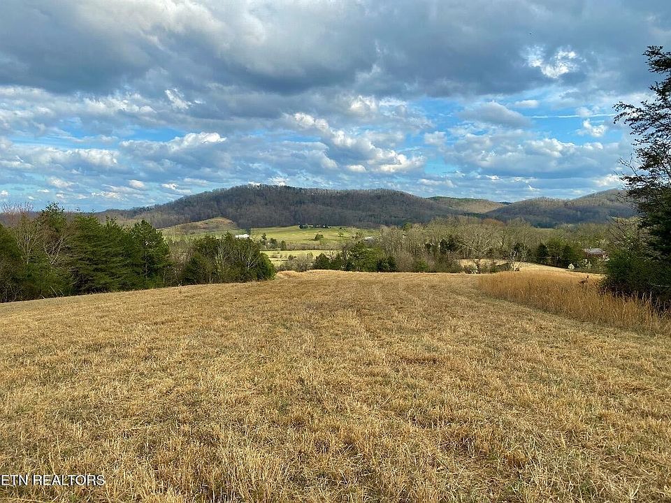 1st image of 130 Mans Hollow Rd