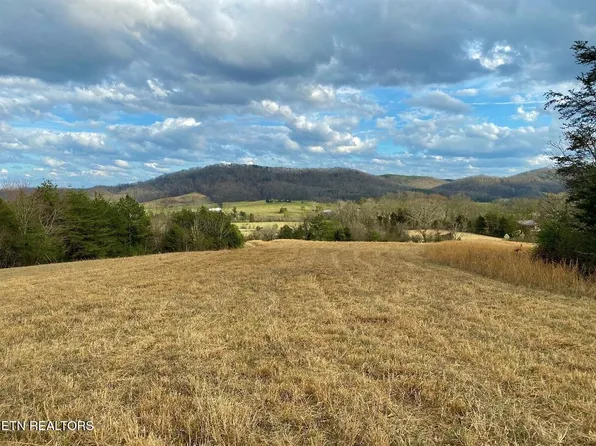 130 Mans Hollow Rd, Kingston, TN 37763