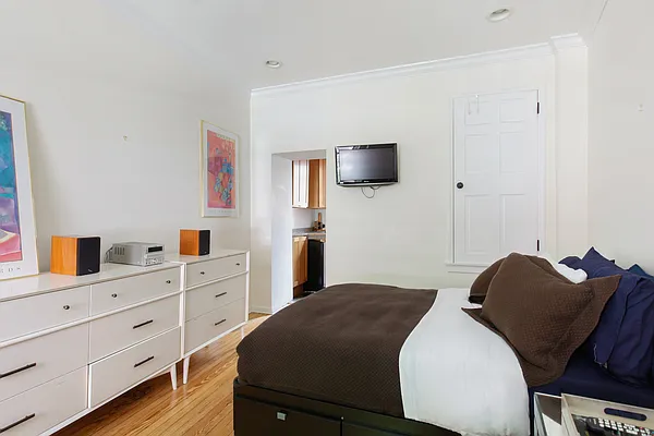 Rented by Oxford Property Group | media 18