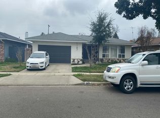 1187 E San Madele Ave, Fresno, CA 93710