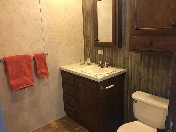4th image of 6252 Skipton Dr SW