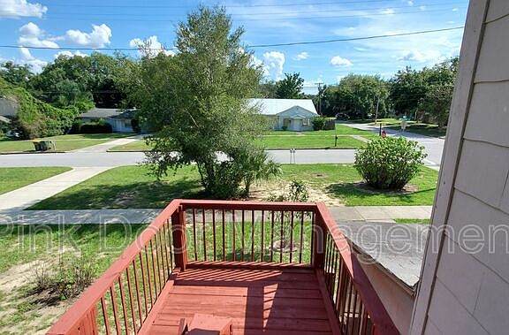 5th image of 392 W Minneola Ave