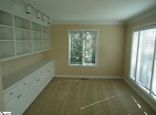 130 Spring Forest Dr, Simpsonville, SC 29681