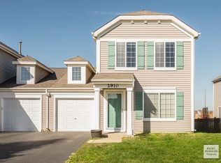 2910 Meadowview Ln, Montgomery, IL 60538