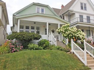 1453 S 77th St, West Allis, WI 53214