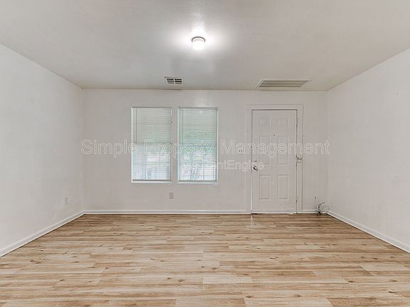 2nd image of 2301 SW 24th St #2