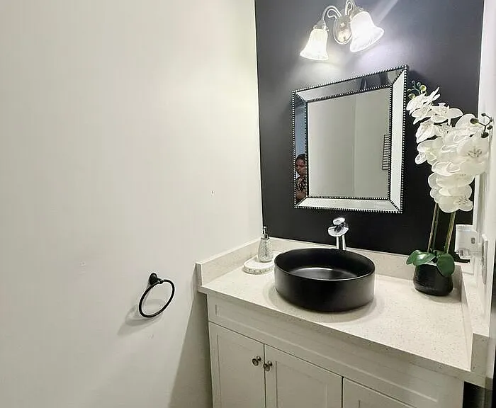 13141 Wilburn Park Ln — Photo 16