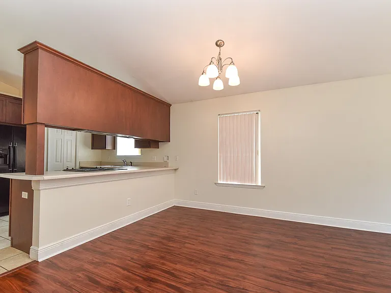 5309 Moonbeam Trl — Photo 11