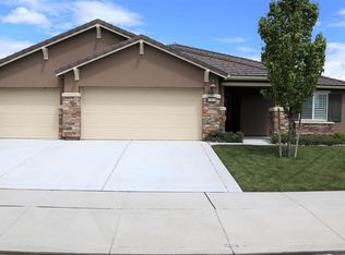 7414 Phoenix Dr, Sparks, NV