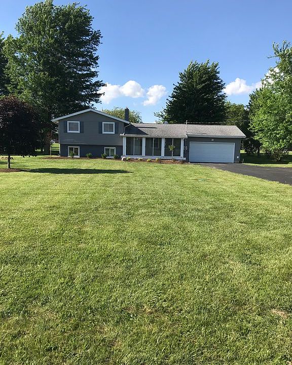 1st image of 2392 Smiley Ave E