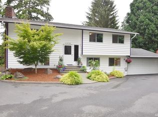 19636 65th Ave NE, Kenmore, WA 98028