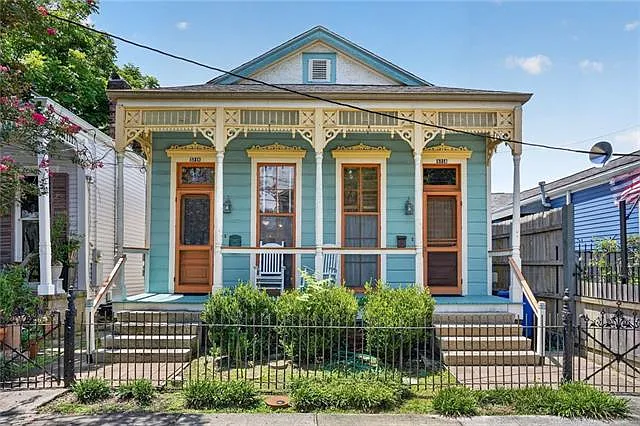 5216 Camp St — Photo 1