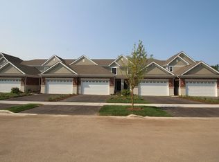 10725 Clocktower Dr, Countryside, IL 60525