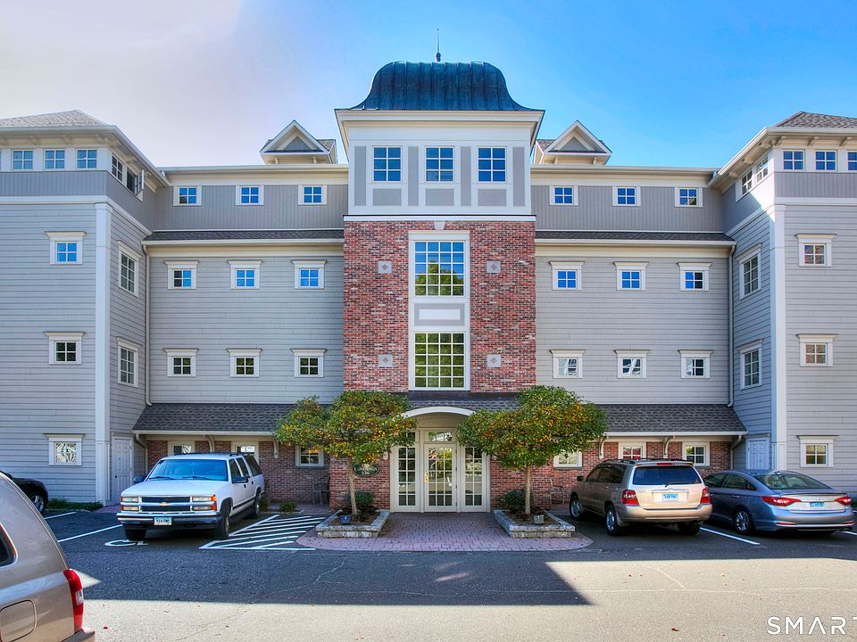 1st image of 136 East Avenue APT 4C
