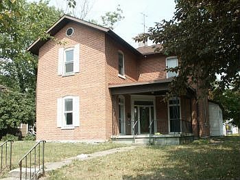 1st image of 86 W Lincoln Ave