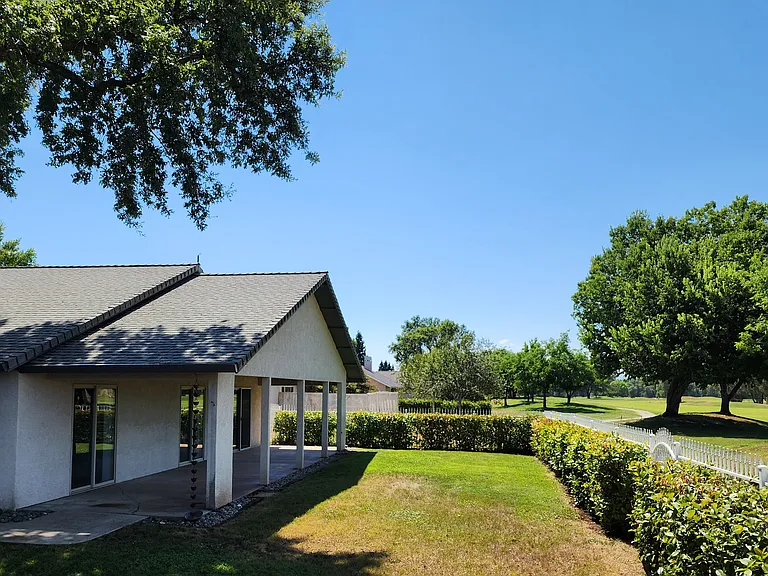22490 Golftime Dr — Photo 2