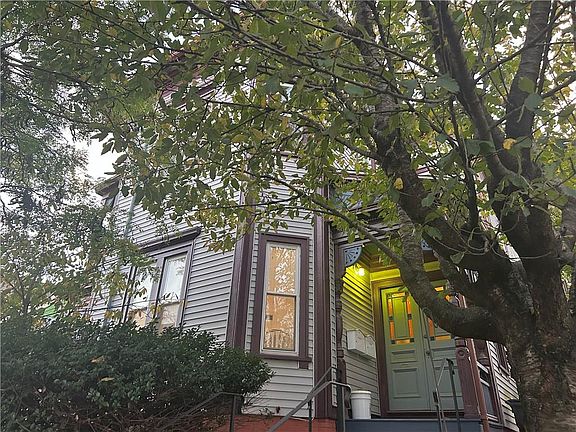 2nd image of 20-16 Academy Ave