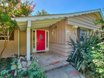 10620 Art St, Sunland, CA, 91040