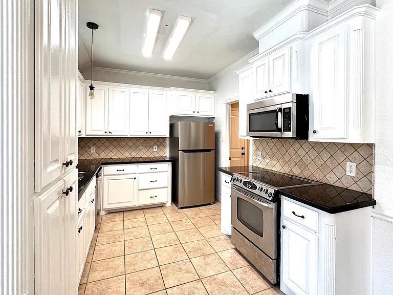 3807 Ransberg Ct — Photo 10