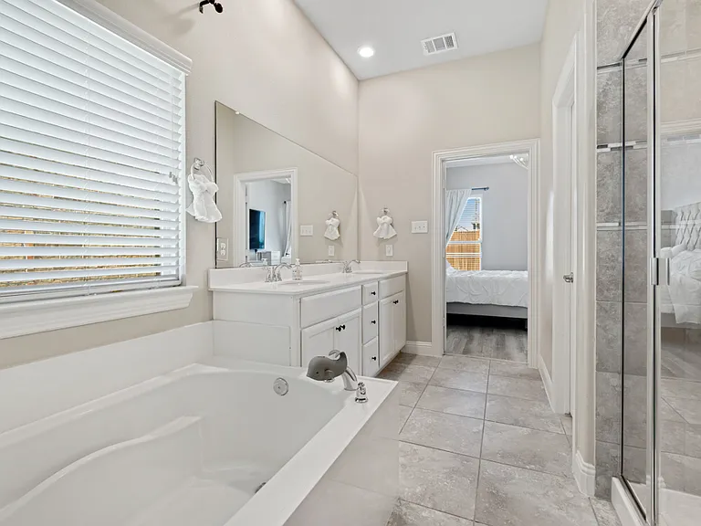 3913 Moorcroft Rd — Photo 14