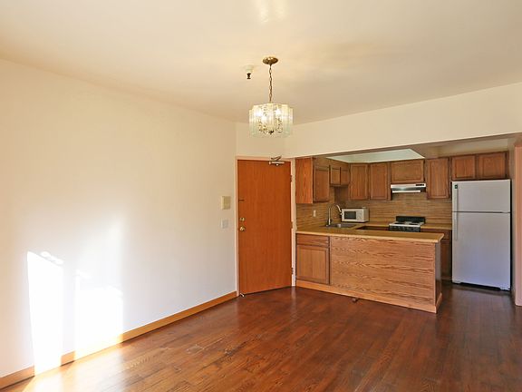 4th image of 269 3rd Ave #A
