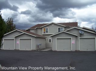 2150 SW Canyon Dr APT B, Redmond, OR