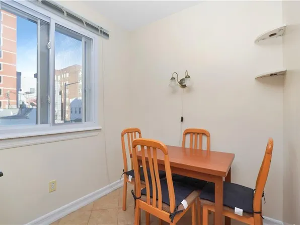 2874 Brighton 3rd Street image 18 of 32