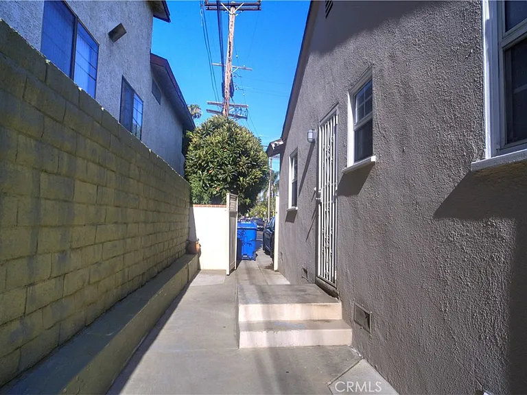 8163 Willis Ave — Photo 31