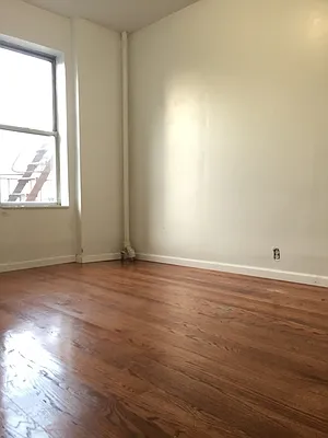 Rented by Nolita Group | media 9