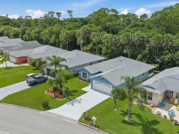 6225 Alexandria Circle, Fort Pierce, FL 34982