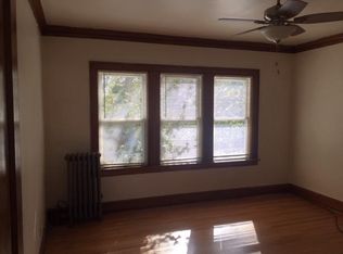 5448 W Barry Ave, Chicago, IL 60641