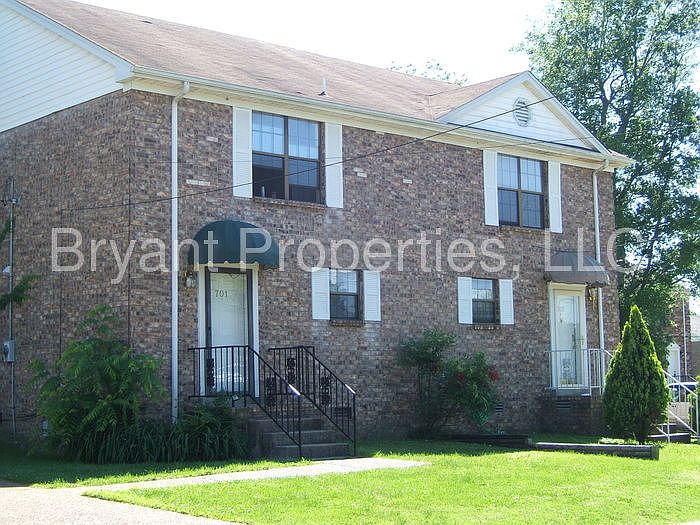 1st image of 701 Clearwater Ct
