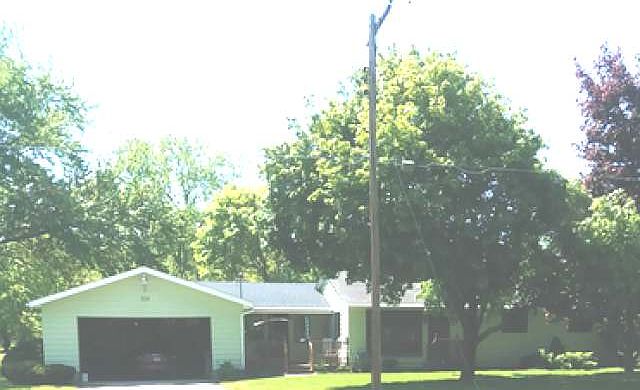 1st image of 226 S Eight Mile Rd