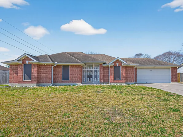 16827 Vandergrift Dr, Humble, TX 77396