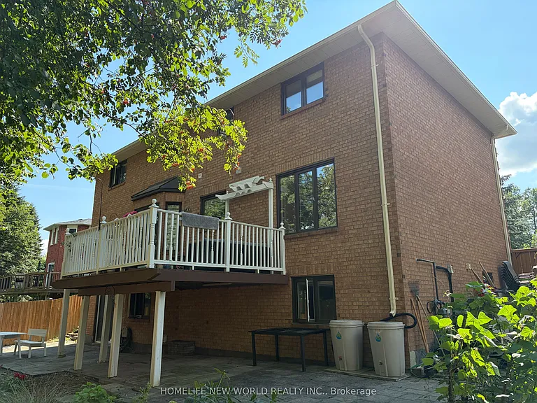 23 Lacey Ct — Photo 39