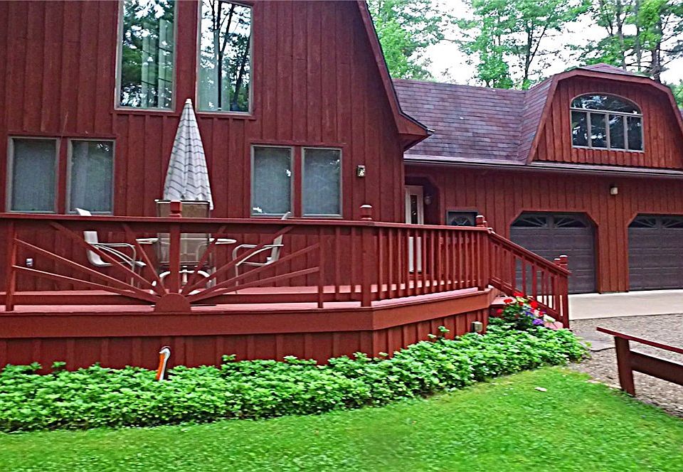 1st image of 8083 Lakeshore Dr #B
