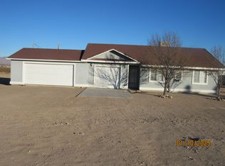 3776 N Egar Rd, Golden Valley, AZ 86413